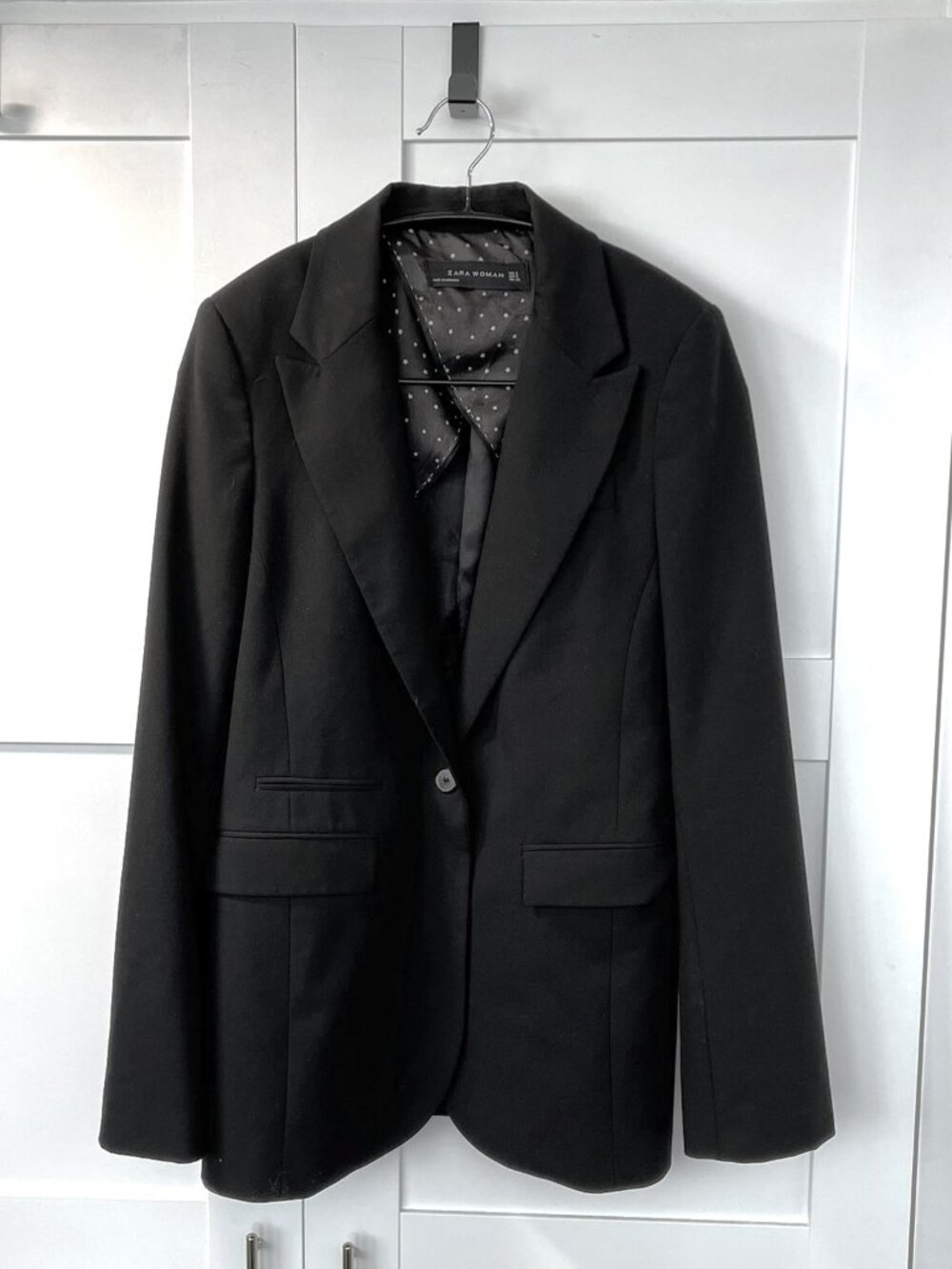 Zara black blazer S